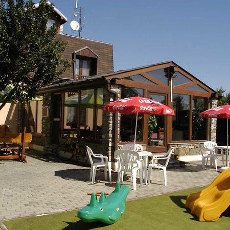 Penzion Tatry Πόπραντ Εξωτερικό φωτογραφία